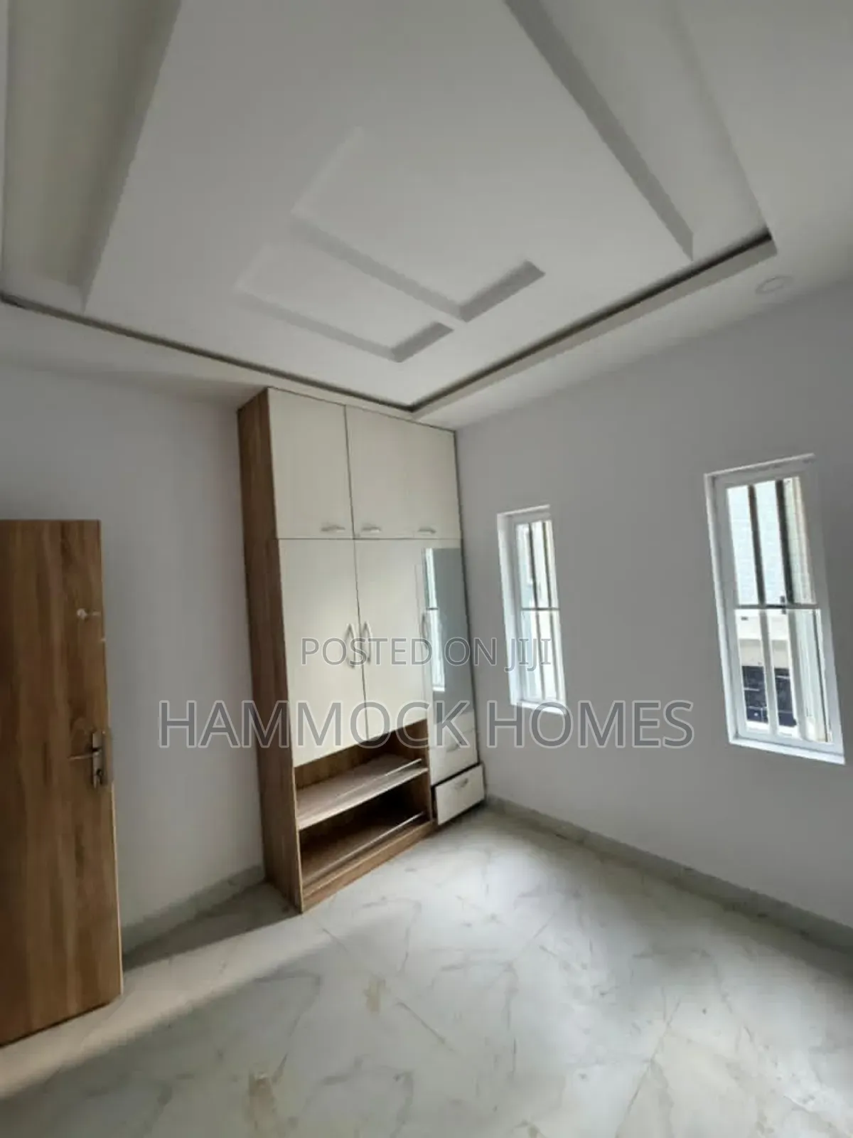 5bdrm Duplex in Jericho Gra for sale in Jericho
