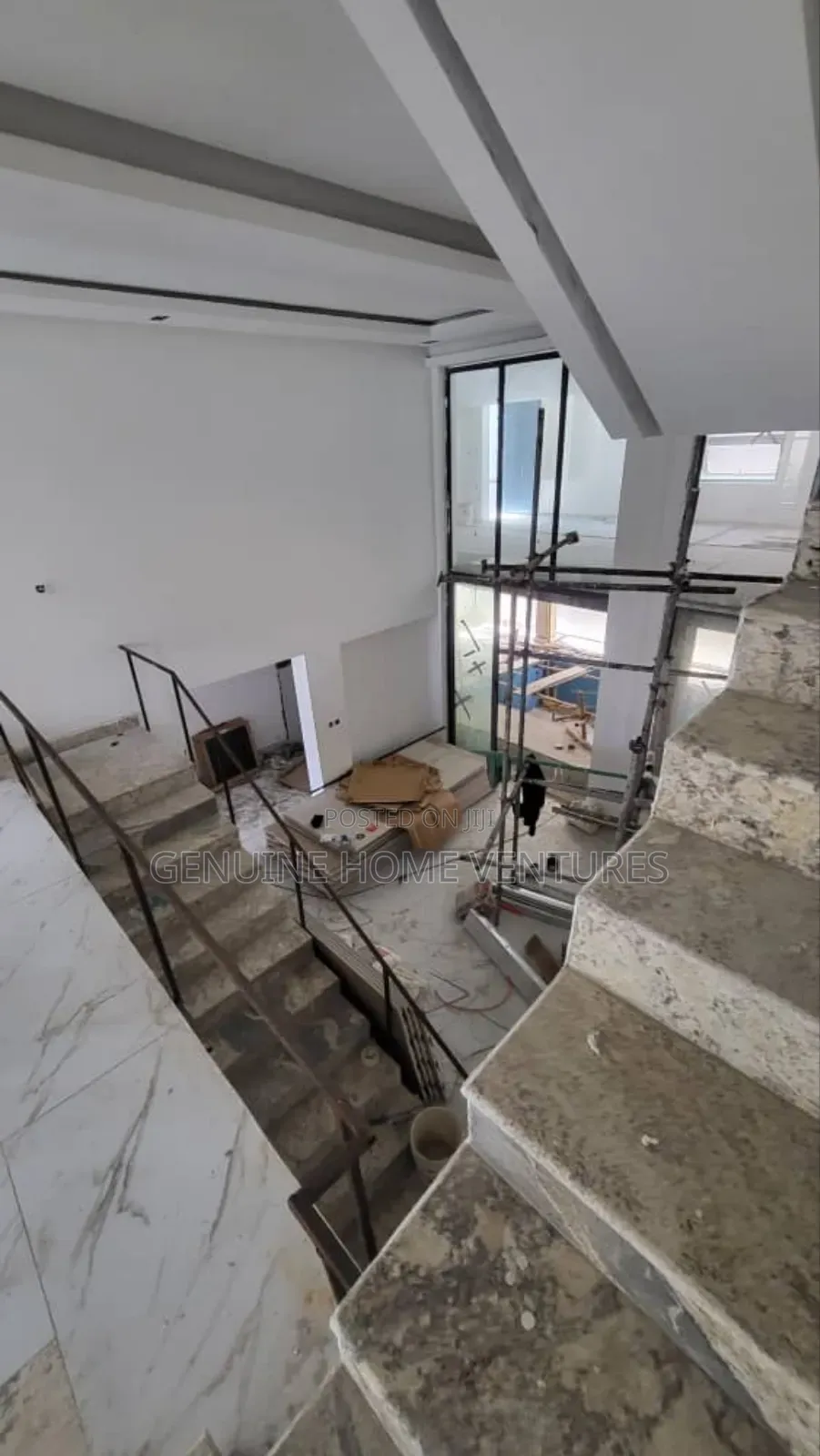 5bdrm Duplex in Banana Island for sale in Banana Island