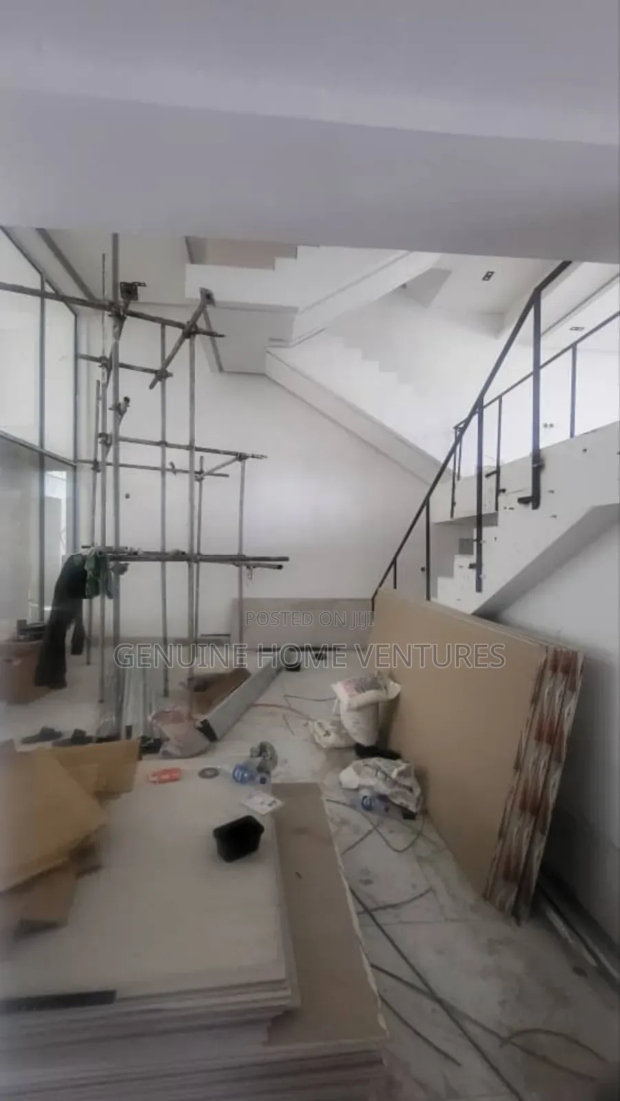 5bdrm Duplex in Banana Island for sale in Banana Island