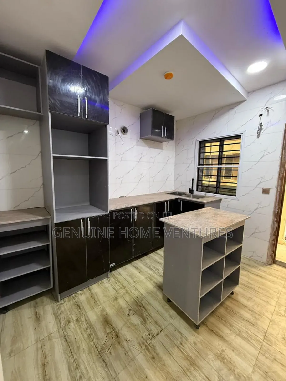 2bdrm Apartment in Lekki Phase One for sale in Lekki Phase 1