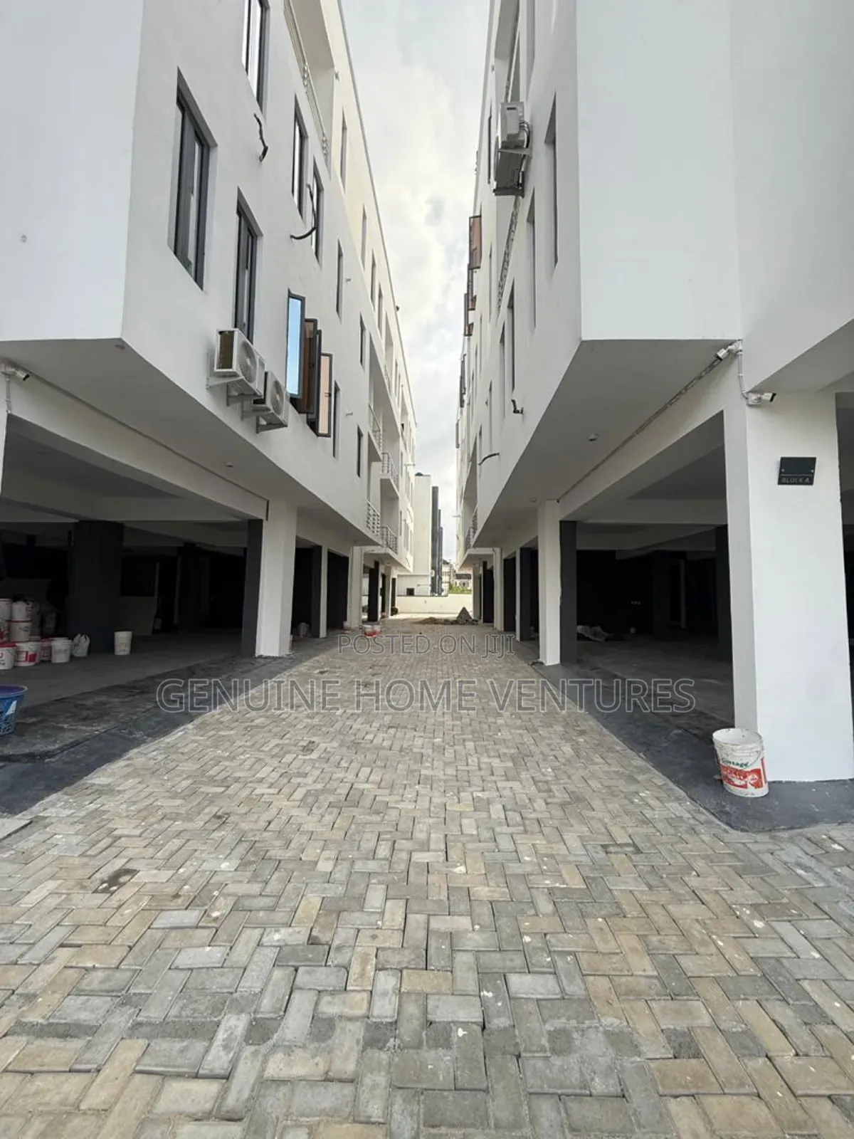 2bdrm Apartment in Lekki Phase One for sale in Lekki Phase 1