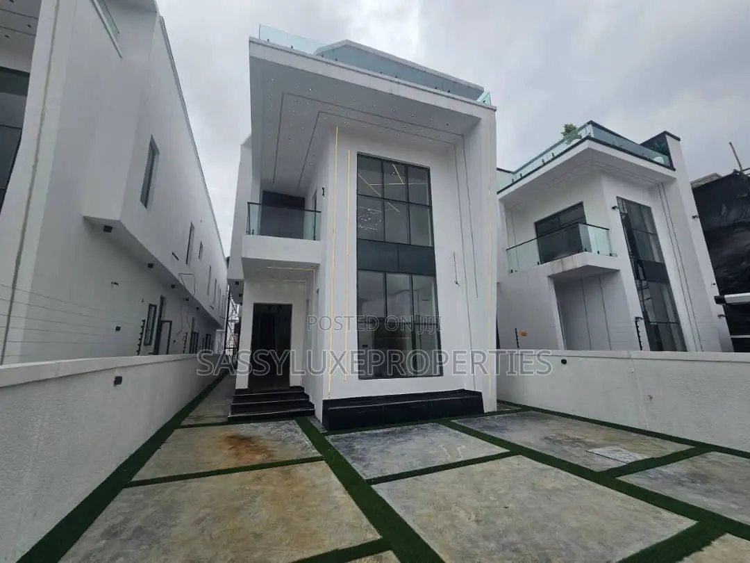 Furnished 4bdrm House in Sangotedo for sale in Sangotedo