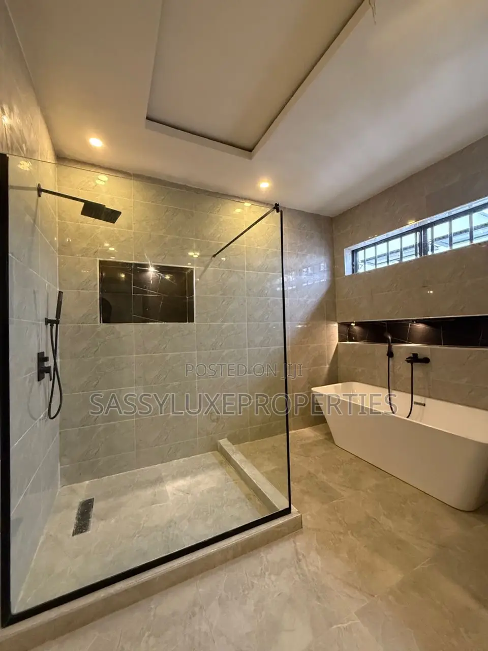Furnished 2bdrm Apartment in Ikate Lekki for sale in Lekki Expressway