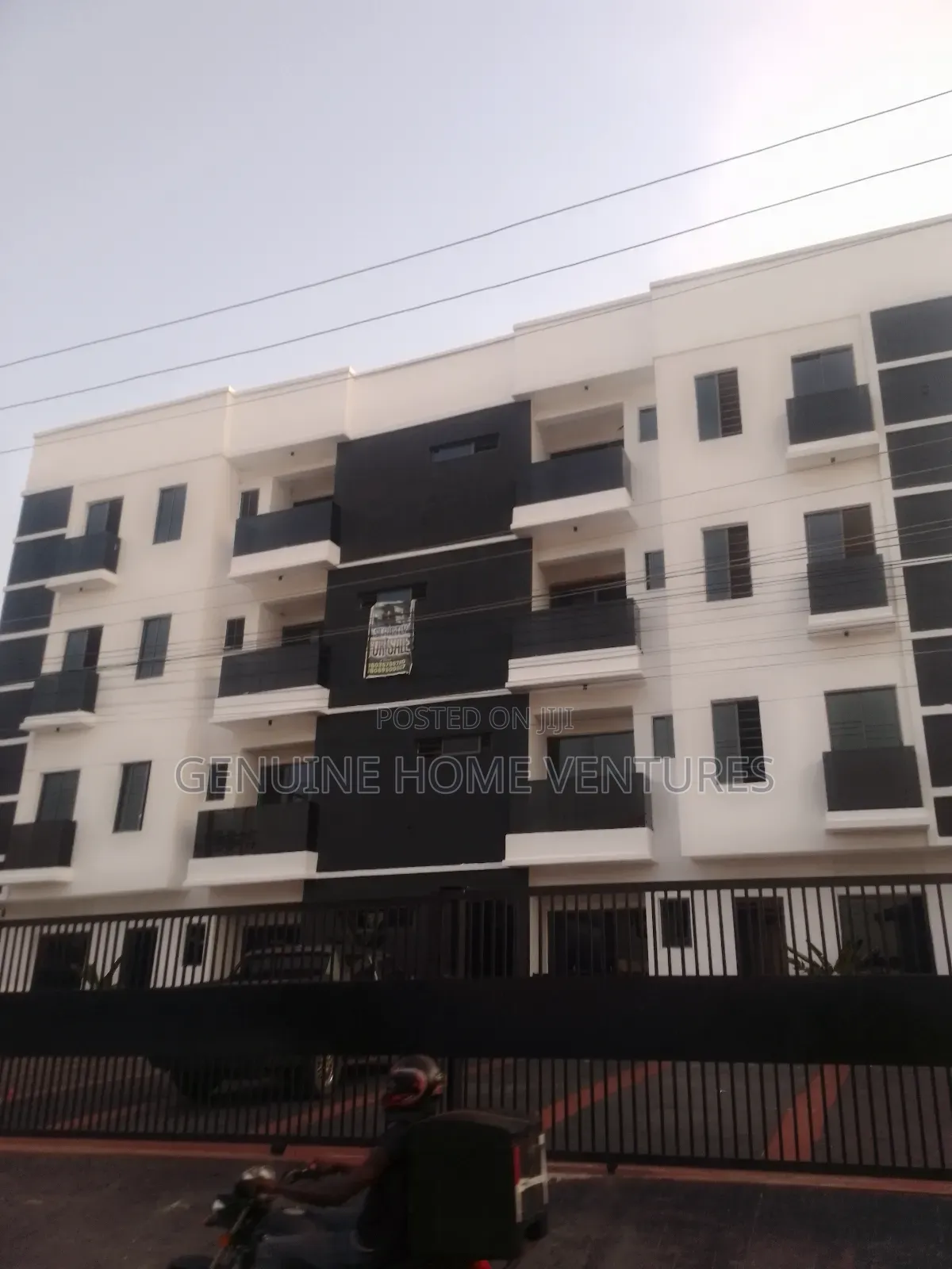 3bdrm Apartment in Lekki Phase 1 for sale in Lekki Phase 1