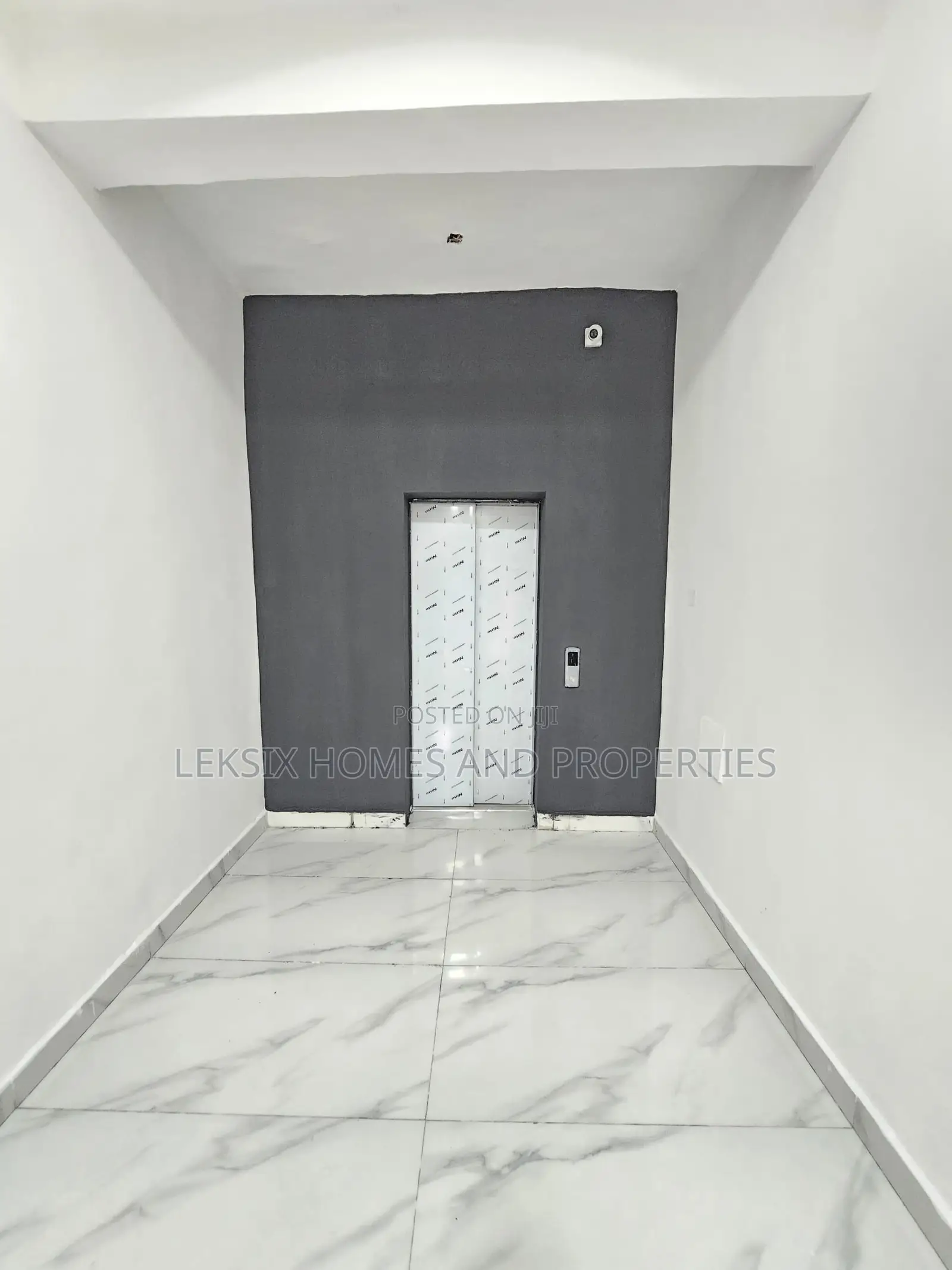 1bdrm Apartment in A Secured Gated, Ologolo for sale in Ologolo