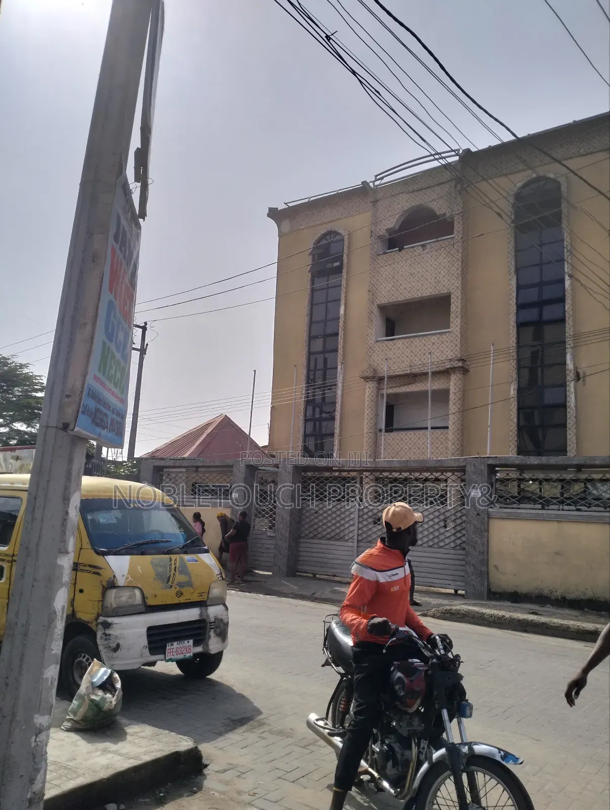 40 Rooms Hotel in a Very Prime Location at Surulere Lagos in Aguda / Surulere