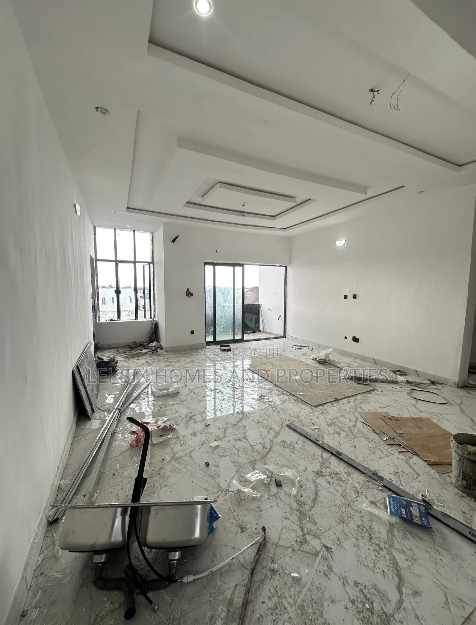 2bdrm Apartment in A Secured Code To, Ado / Ajah for sale in Ado / Ajah