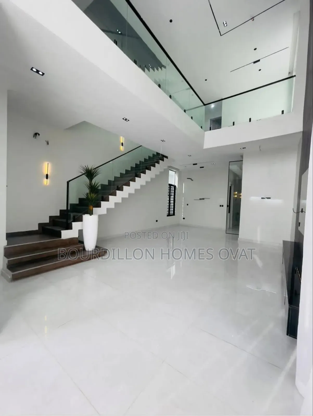 5bdrm Duplex in Orchid Lekki Lagos for sale in Lekki
