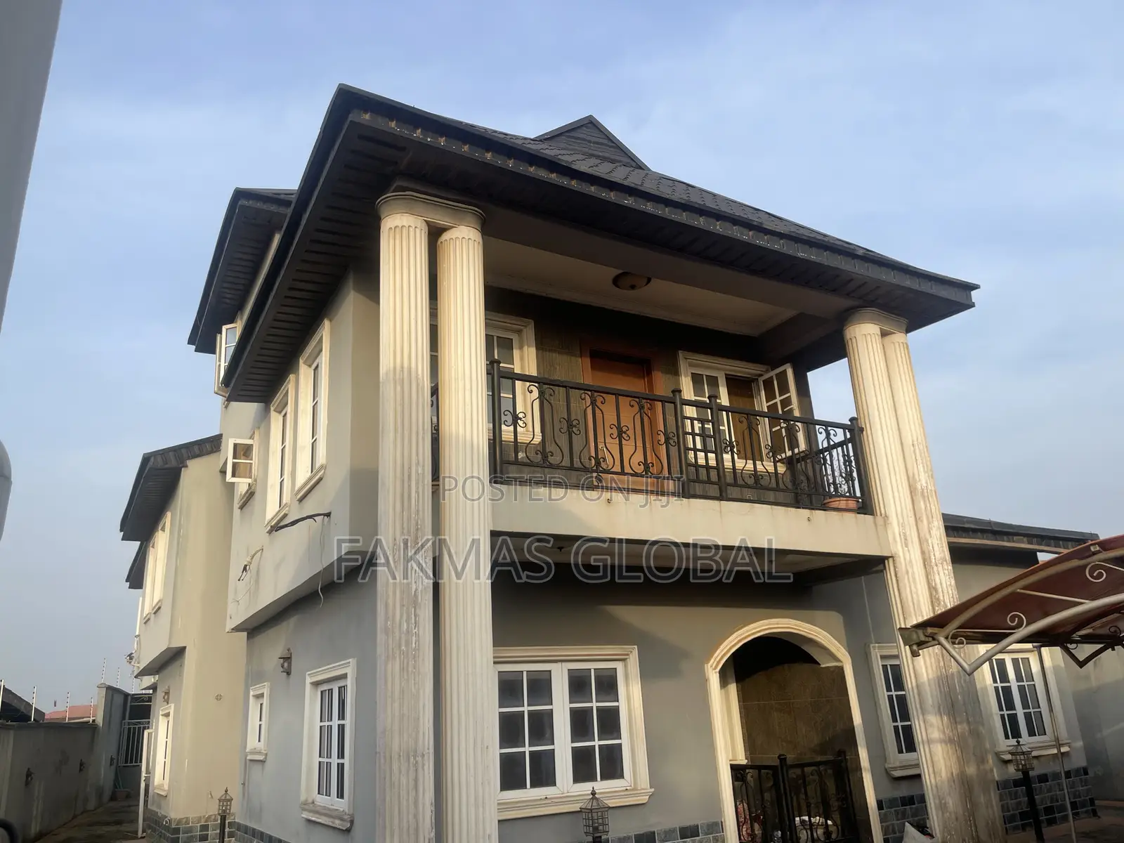 8 Bedroom Duplex in Iju