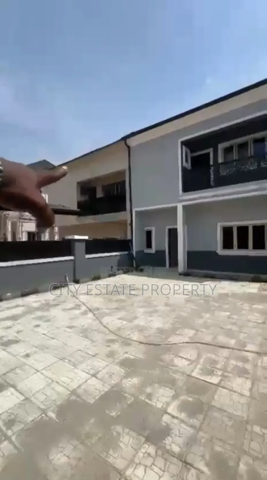 4bdrm Duplex in City Estate, Gwarinpa for rent in Gwarinpa