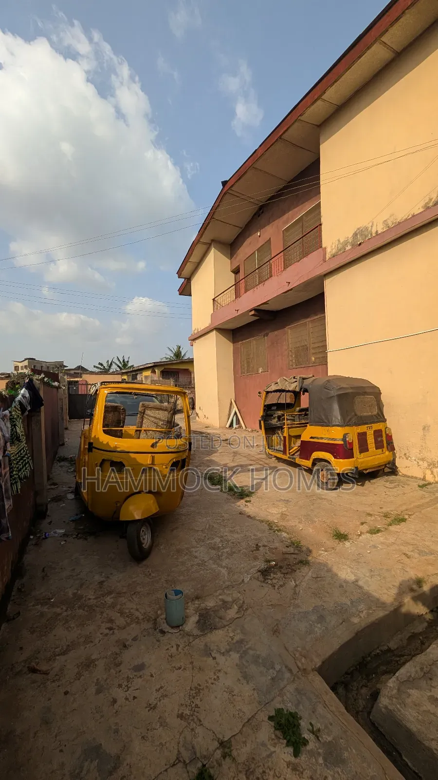 20bdrm Block of Flats in Kajola Estate, Iwo Road for sale in Iwo Road