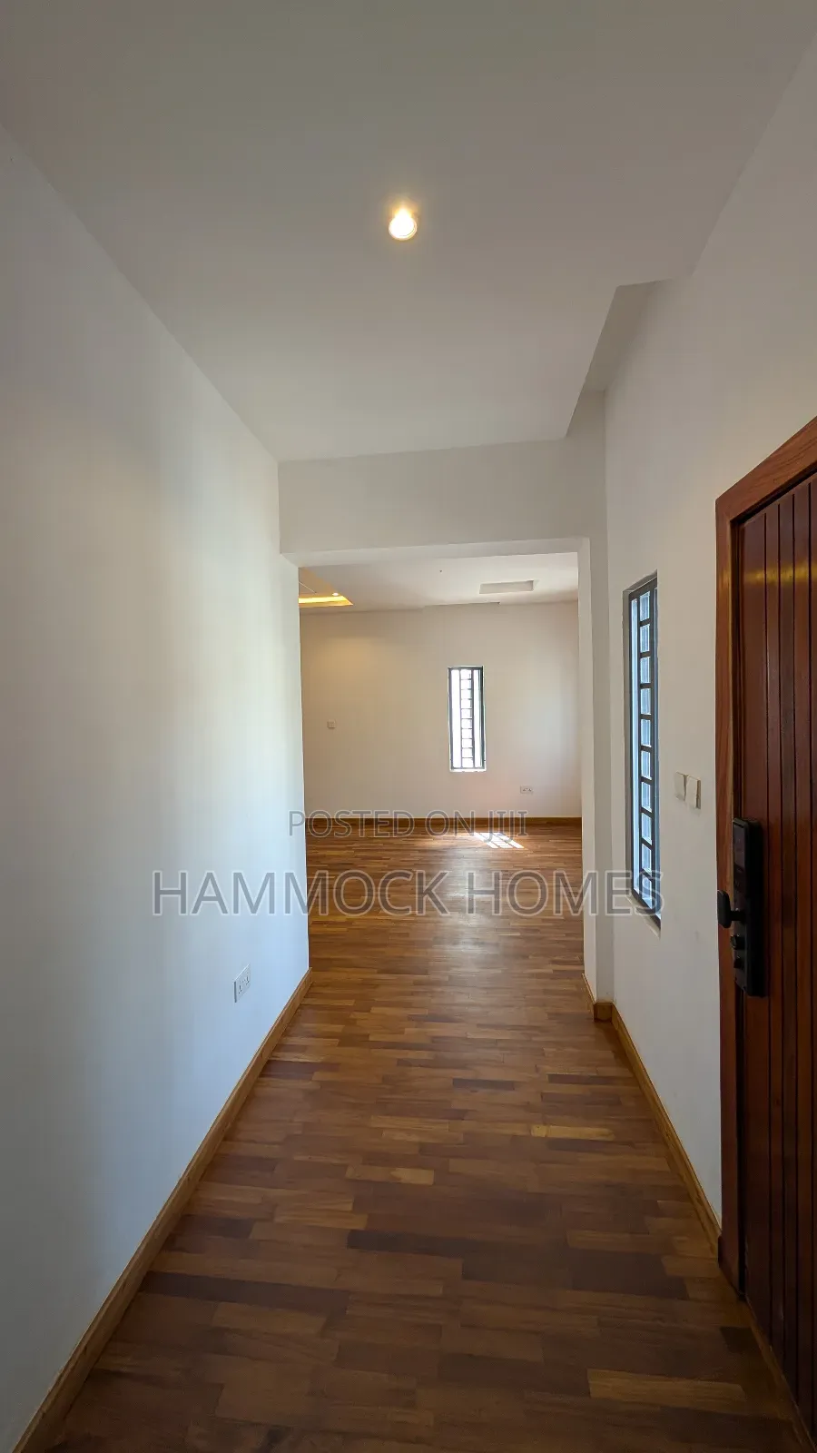 6bdrm Penthouse in Kolapo Ishola Gra, Akobo for sale in Akobo