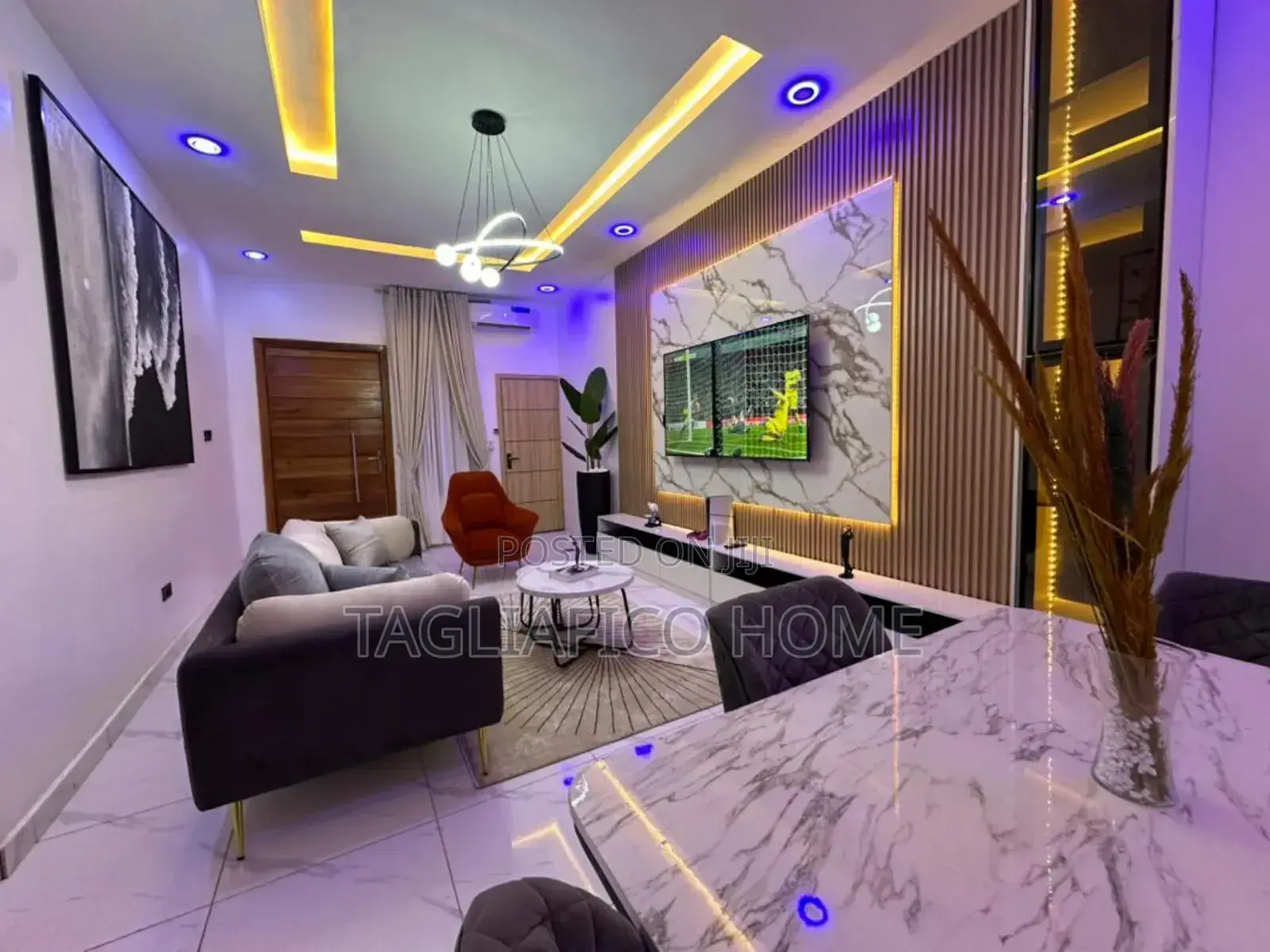 Spacious Massive in Ikate