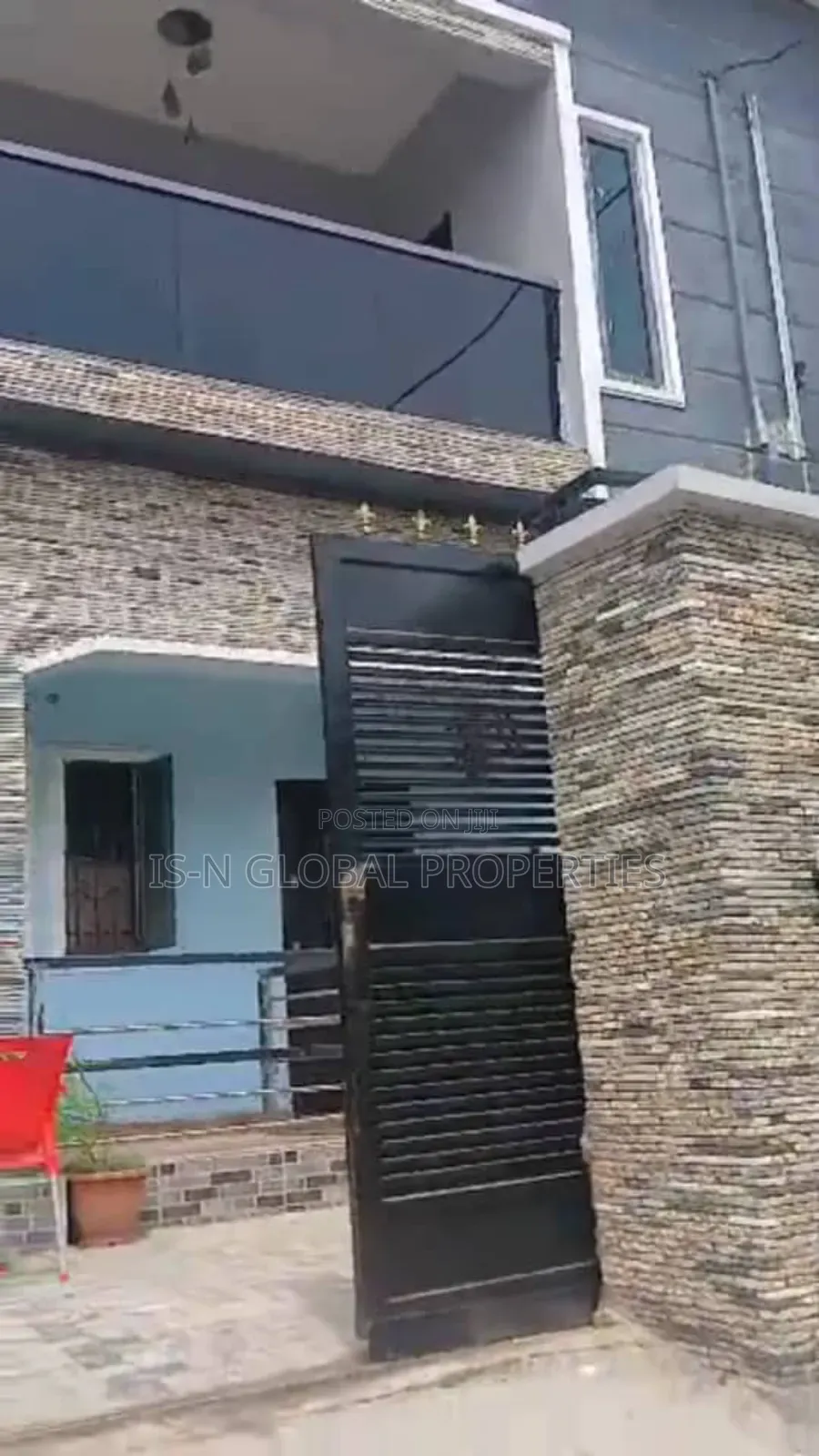 Furnished 3bdrm House in Warri for sale in Warri