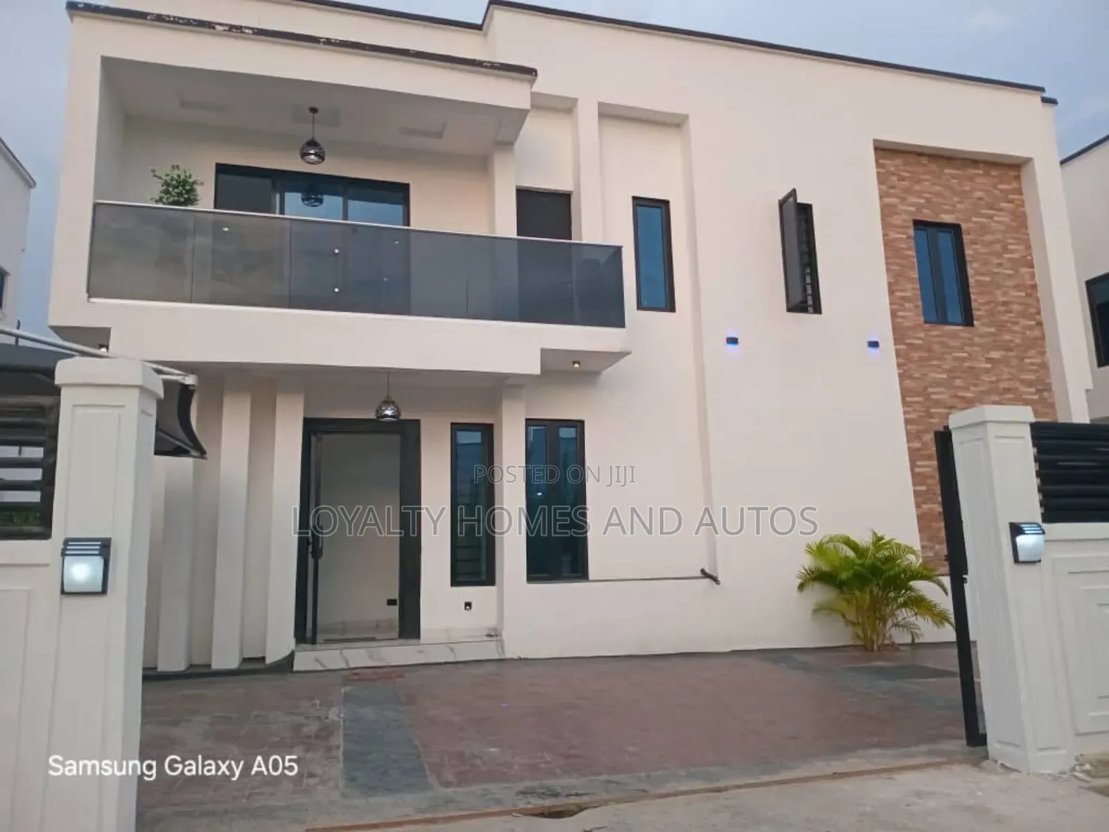 4bdrm Duplex in Lekki Palm City for sale in Lekki