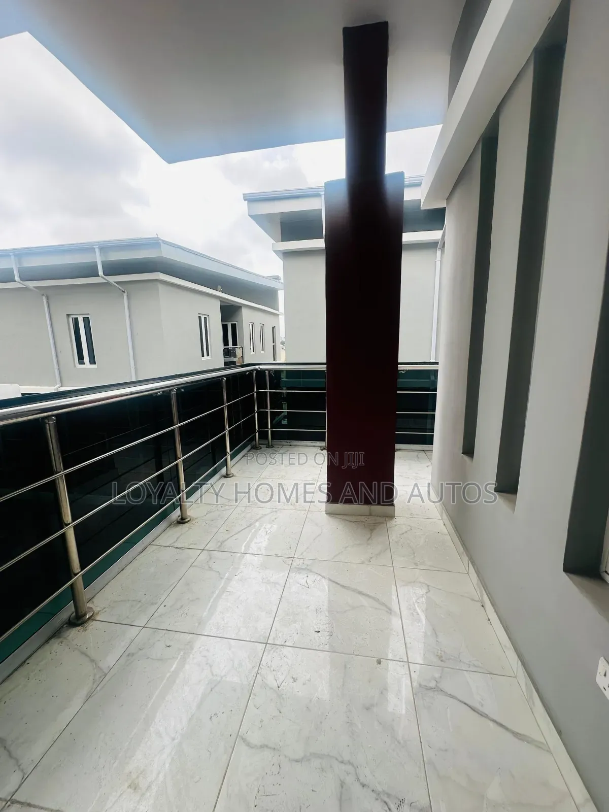 5bdrm Duplex in Gra, Magodo for sale in Magodo