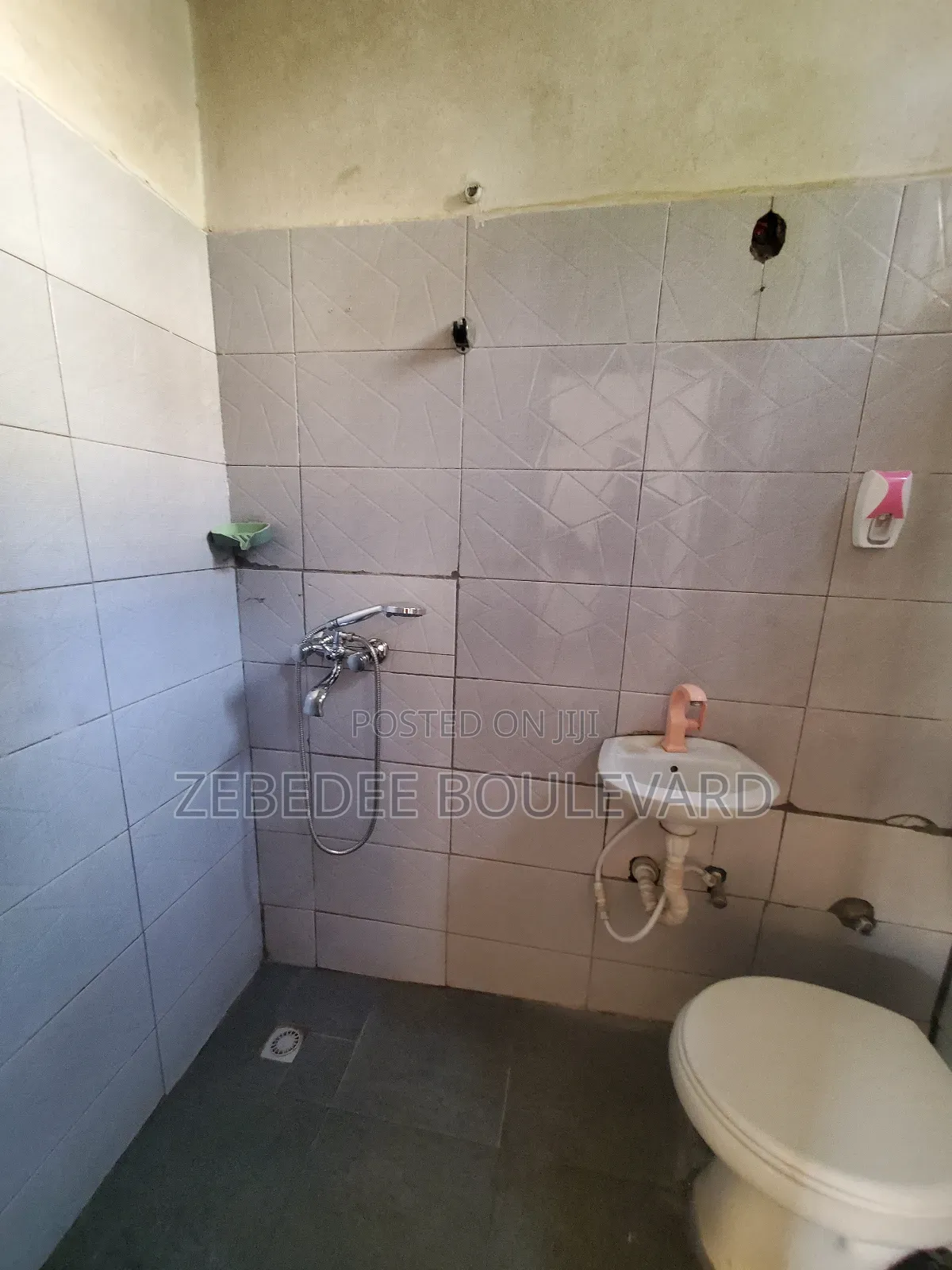 Studio Apartment in Durumi for rent in Durumi