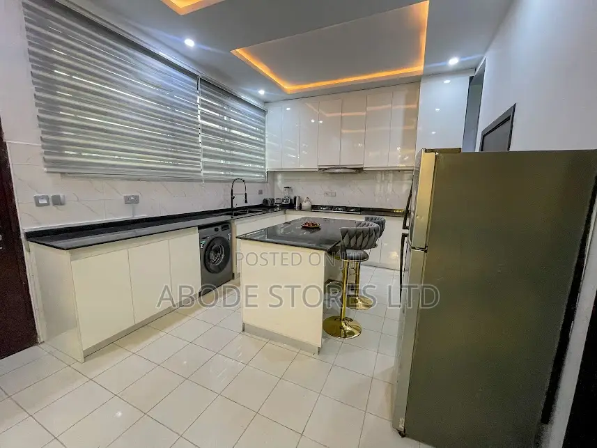 Luxury 5 Bedroom Shortlet Apartment in GRA Phase 2 Shangisha
