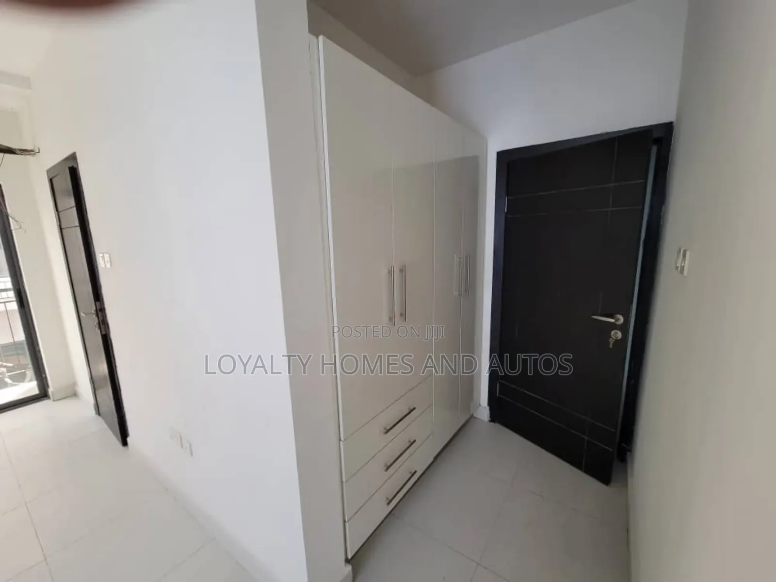 2bdrm Apartment in Ikeja for sale in Ikeja