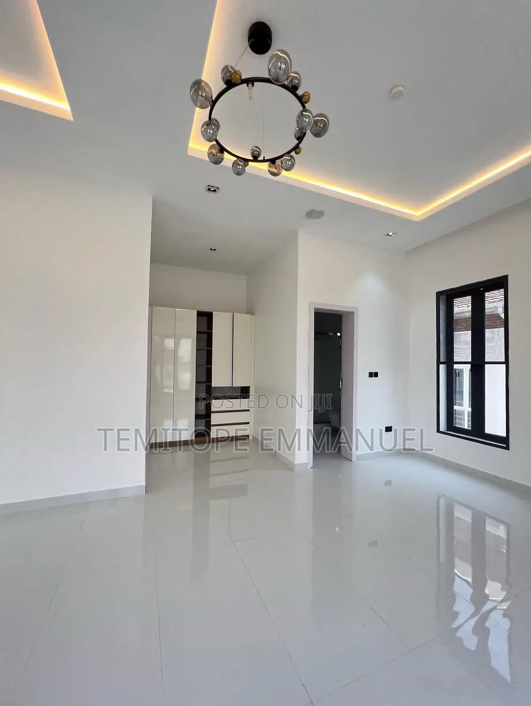 Furnished 5bdrm Duplex in Estate Osapa London, for sale in Osapa london