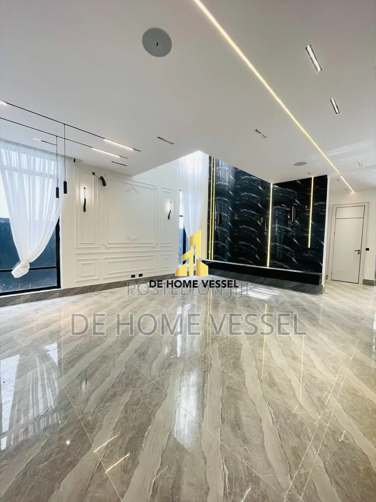 5bdrm Duplex in Lekki for sale in Lekki