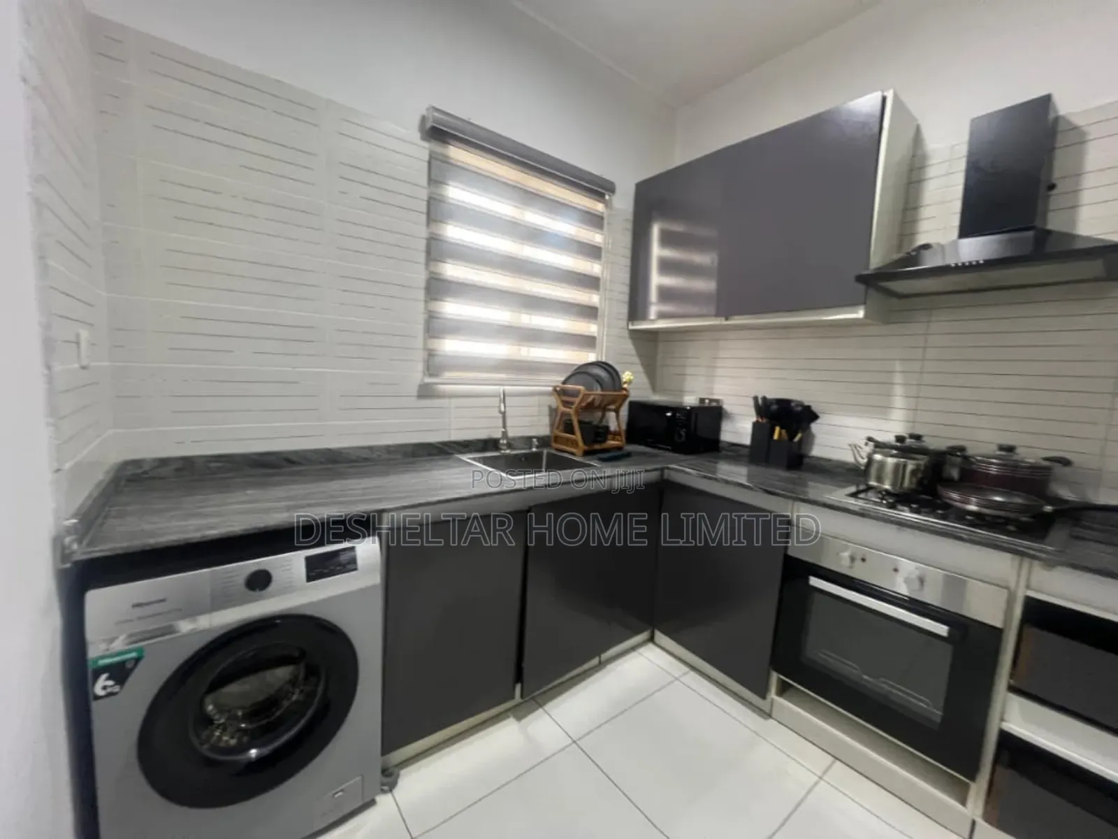 Furnished 2bdrm Apartment in Oral Estate, Chevron for rent in Chevron