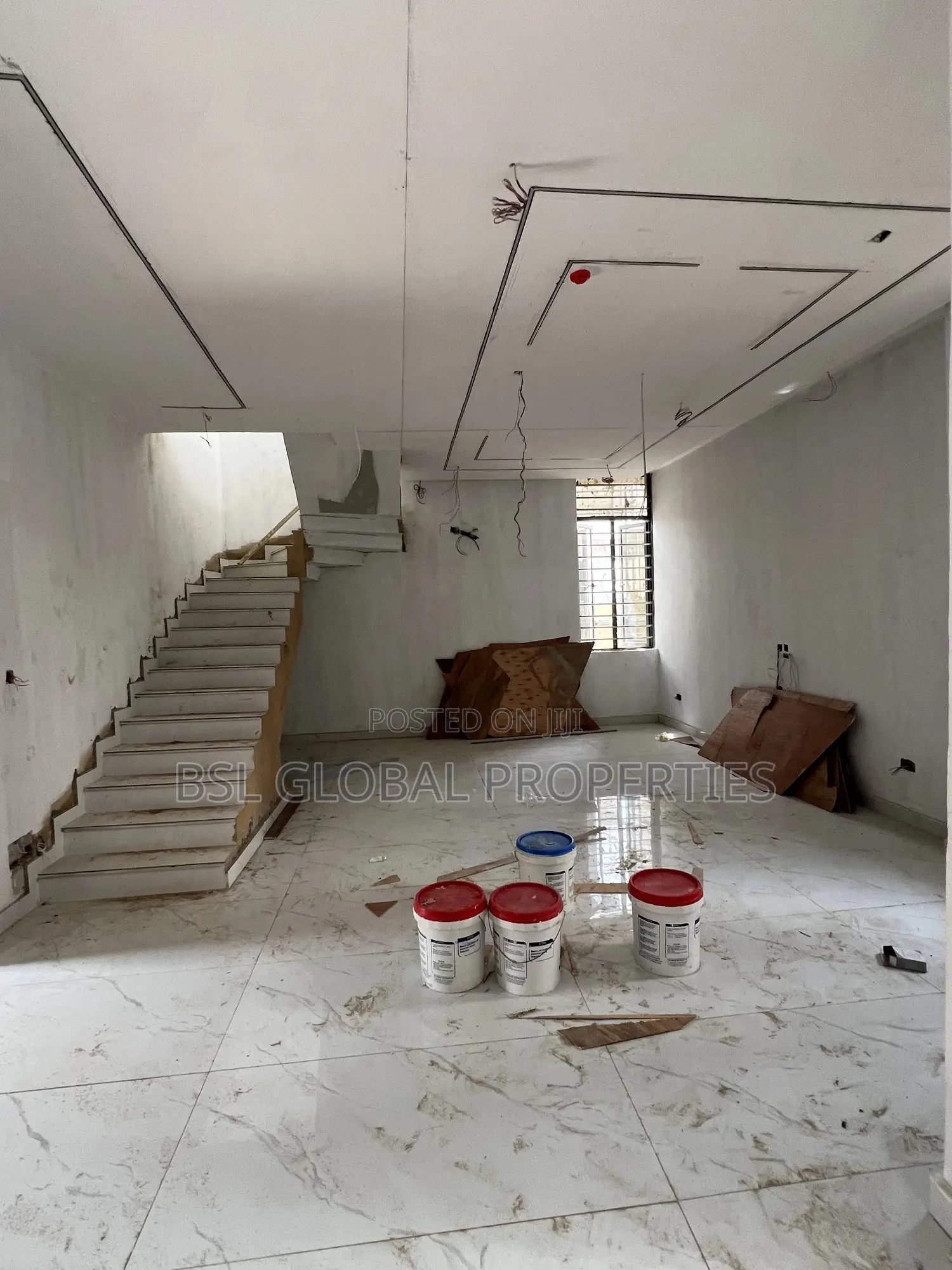 5bdrm Duplex in Omole Phase 2 Estate for sale in Omole Phase 2