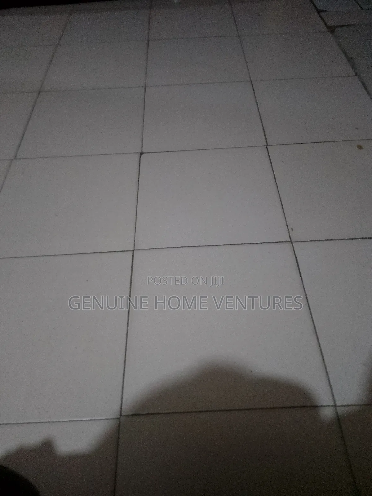 12bdrm Block of Flats in Ketu-Alapere for sale in Ketu-Alapere
