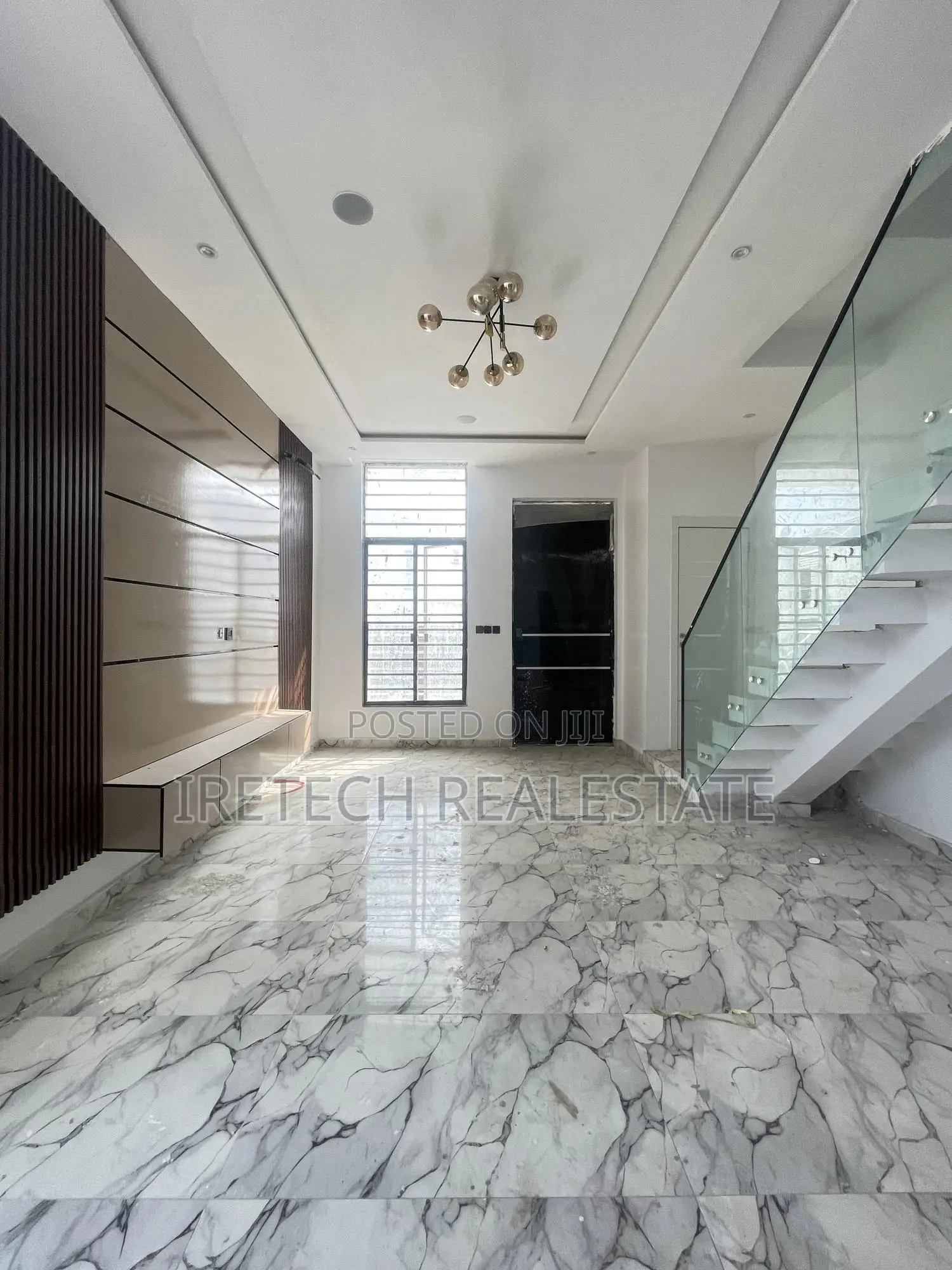 4bdrm Duplex in Ikota Gra for sale in Ikota