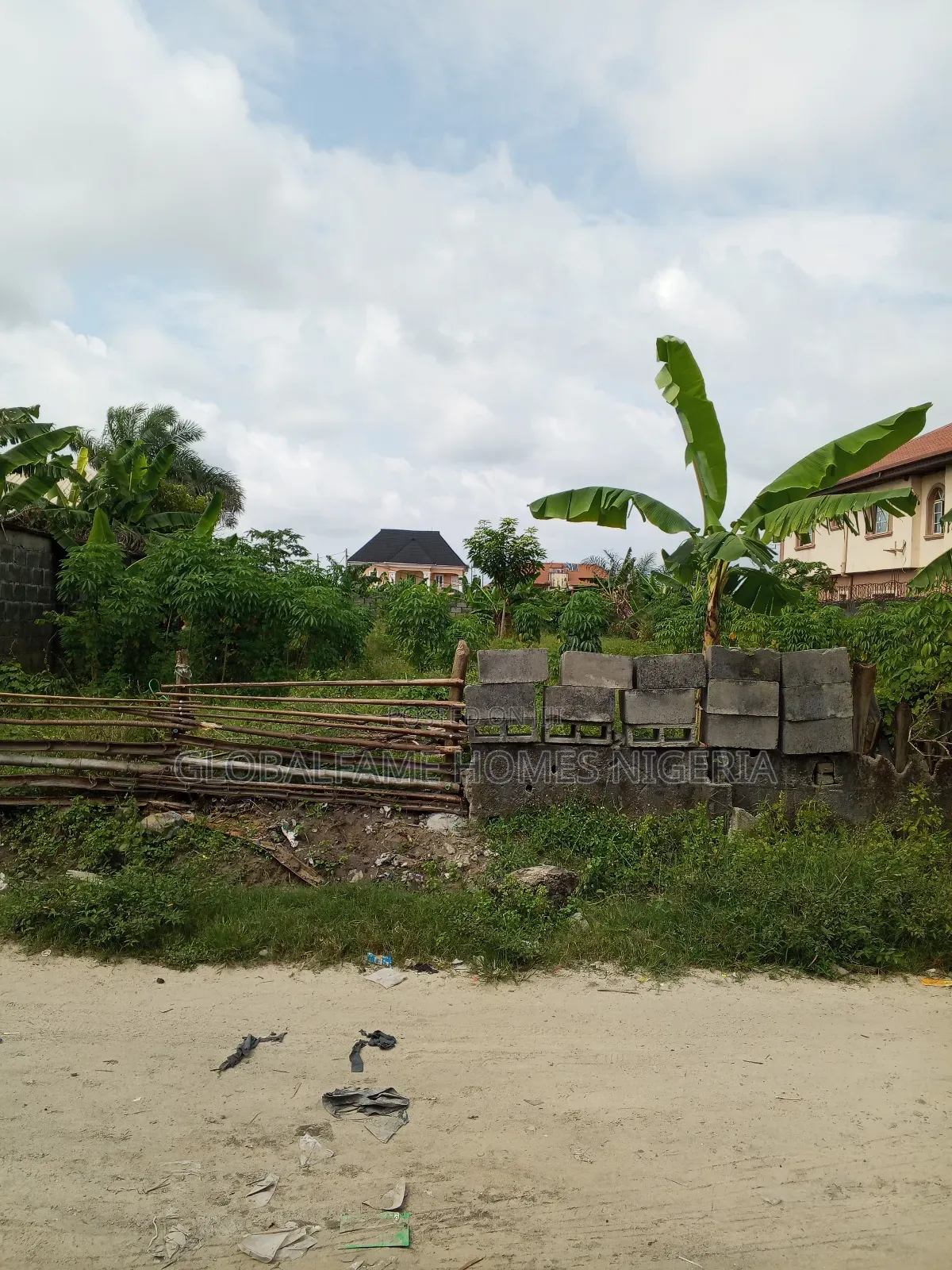 Plot for Sale in Lakowe