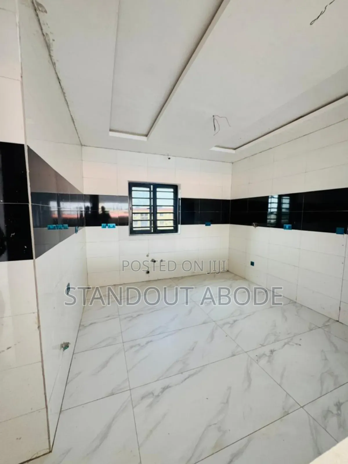 3bdrm Apartment in In An Estate, Ogba for sale in Ogba