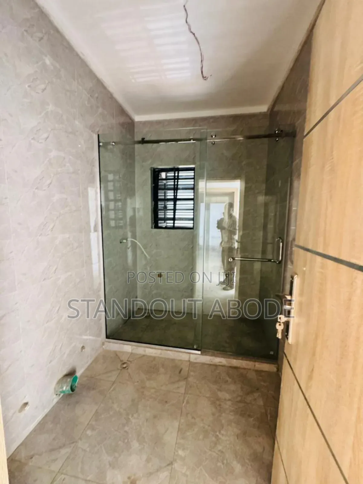 3bdrm Apartment in In An Estate, Ogba for sale in Ogba