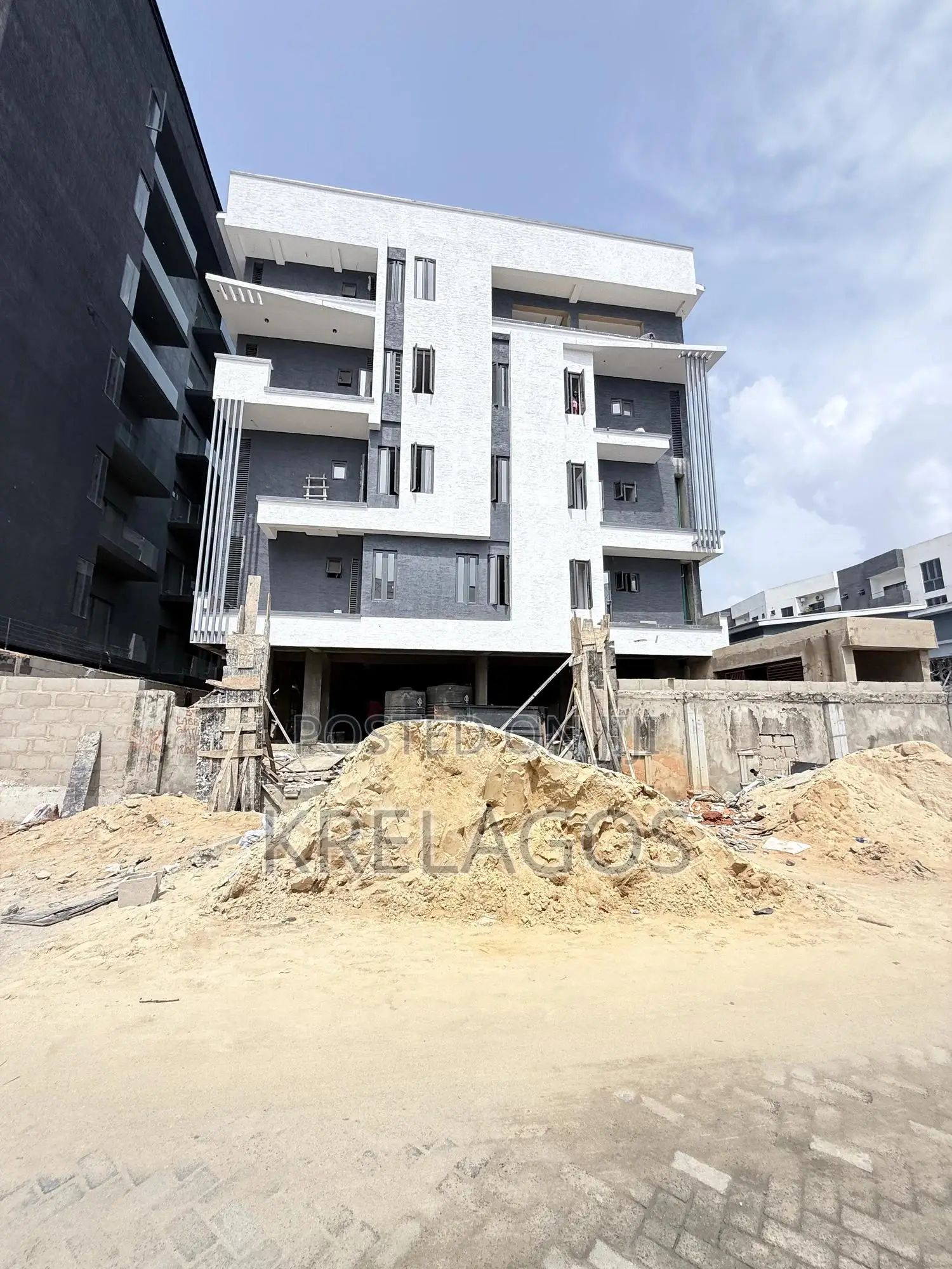 2bdrm Apartment in Ikate for sale in Ikate