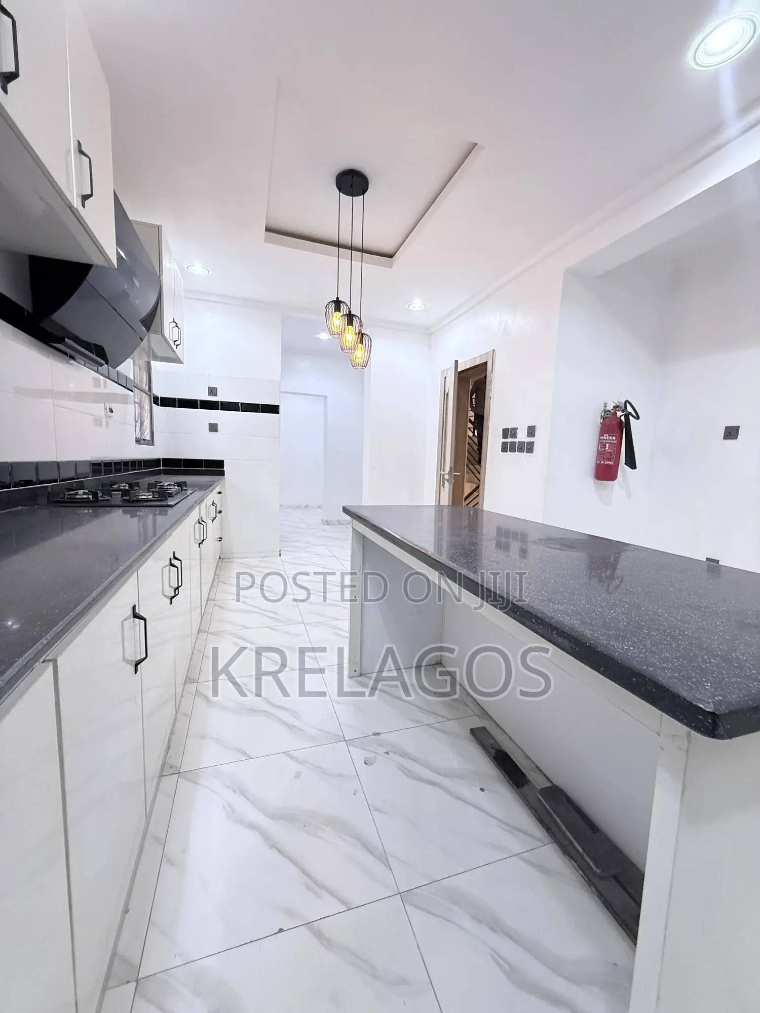 4bdrm Duplex in Ikate for sale in Ikate
