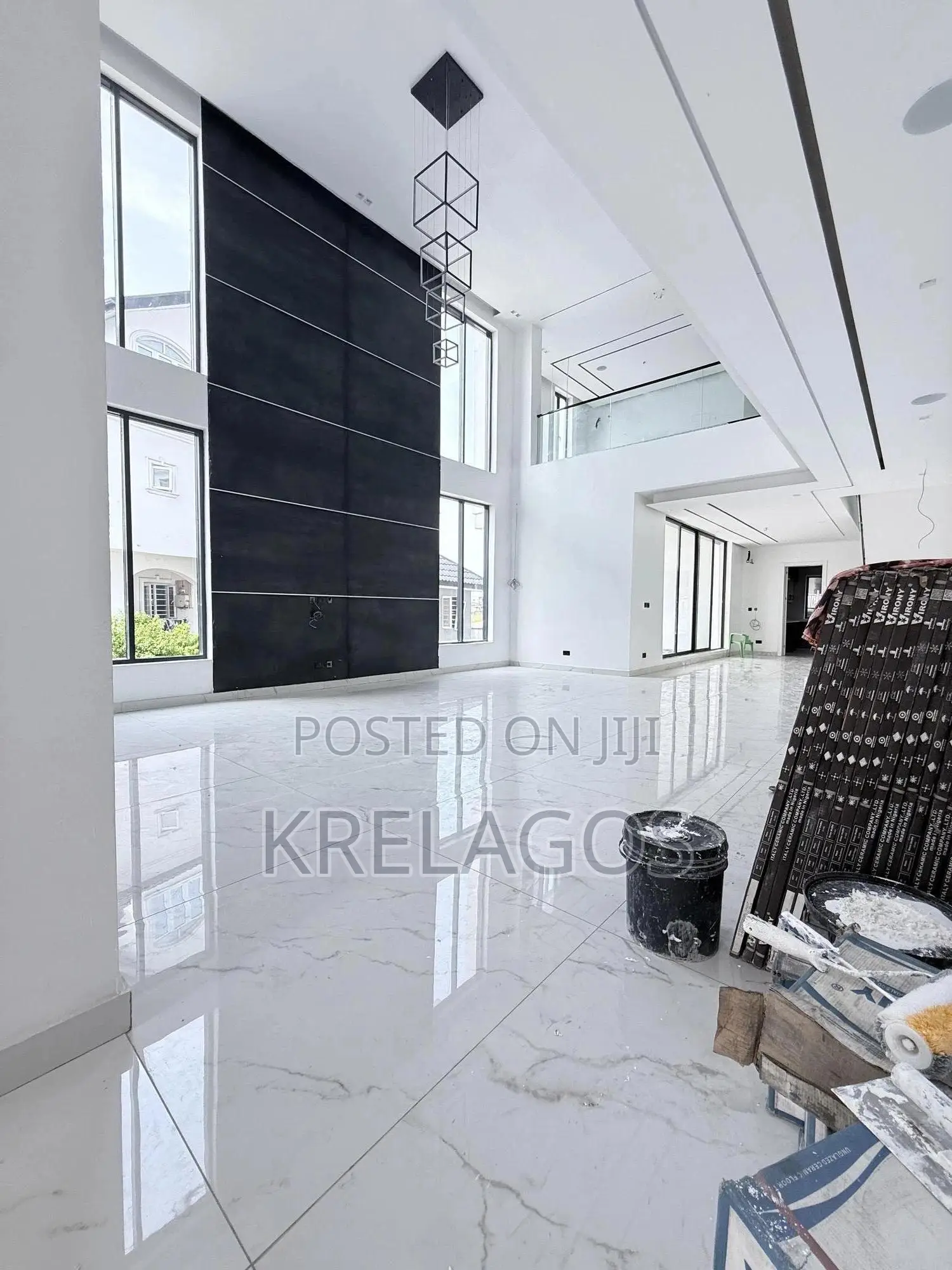 5bdrm Duplex in Cowrie Creek, Ikate for sale in Ikate