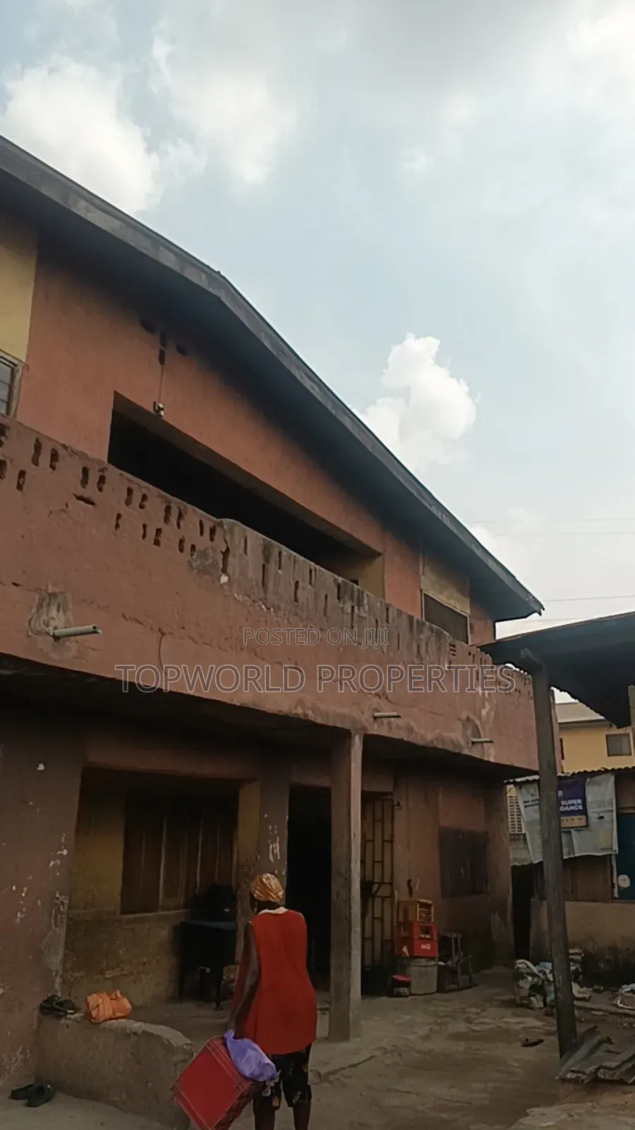 6bdrm House in Mile 12 Kosofe for sale in Kosofe