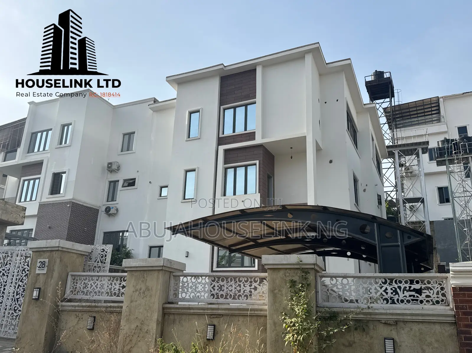 5bdrm Duplex in Guzape Diplomatic for sale in Guzape District