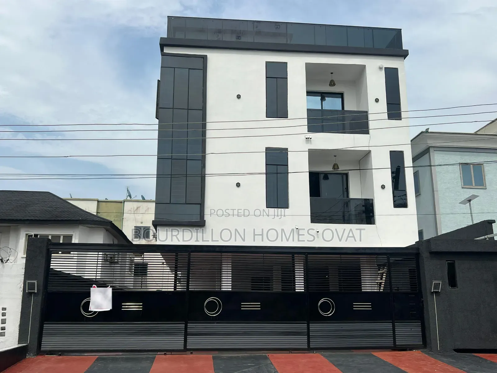 3bdrm Apartment in Lekki Phase 1 for sale in Lekki Phase 1