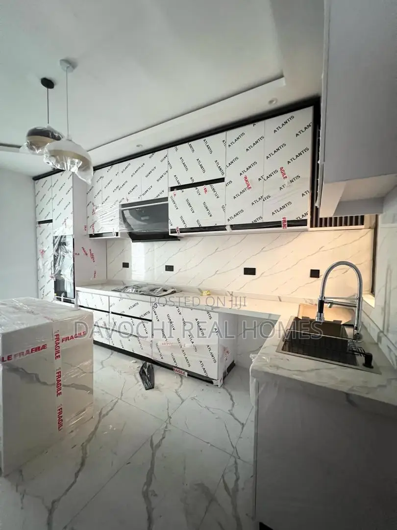 Luxurious 3 Bedroom Terrace Duplex For Sale in Ikota