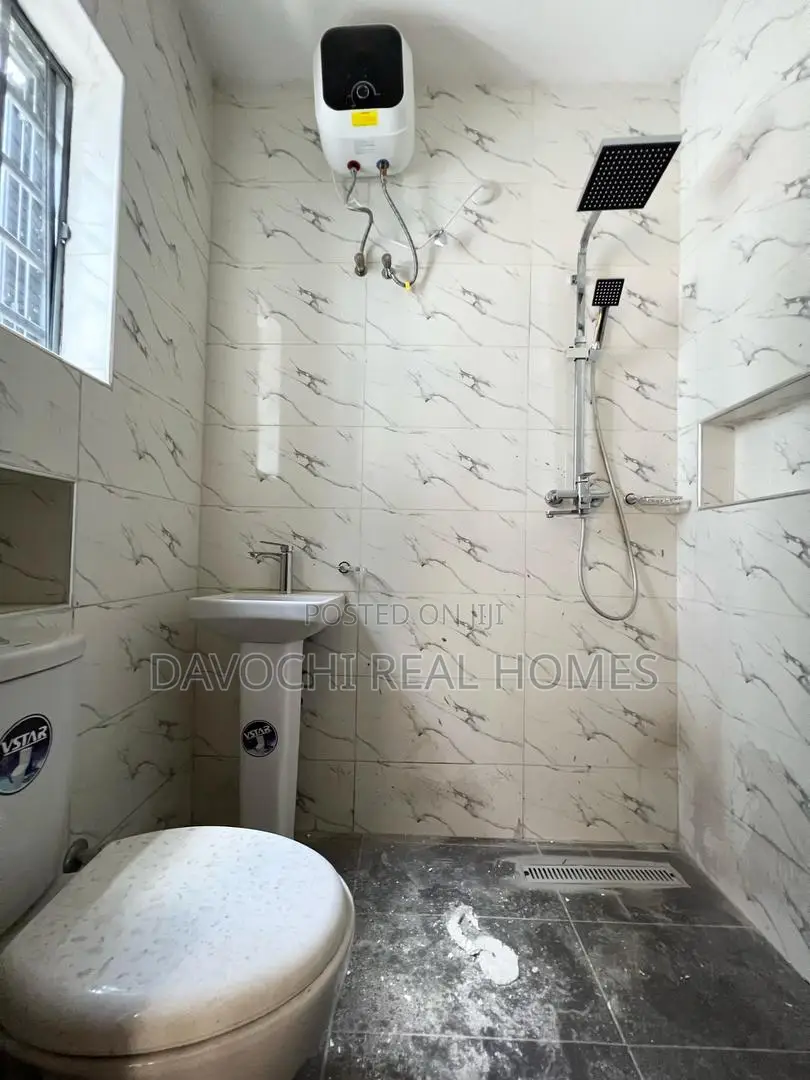 Luxurious 3 Bedroom Terrace Duplex For Sale in Ikota