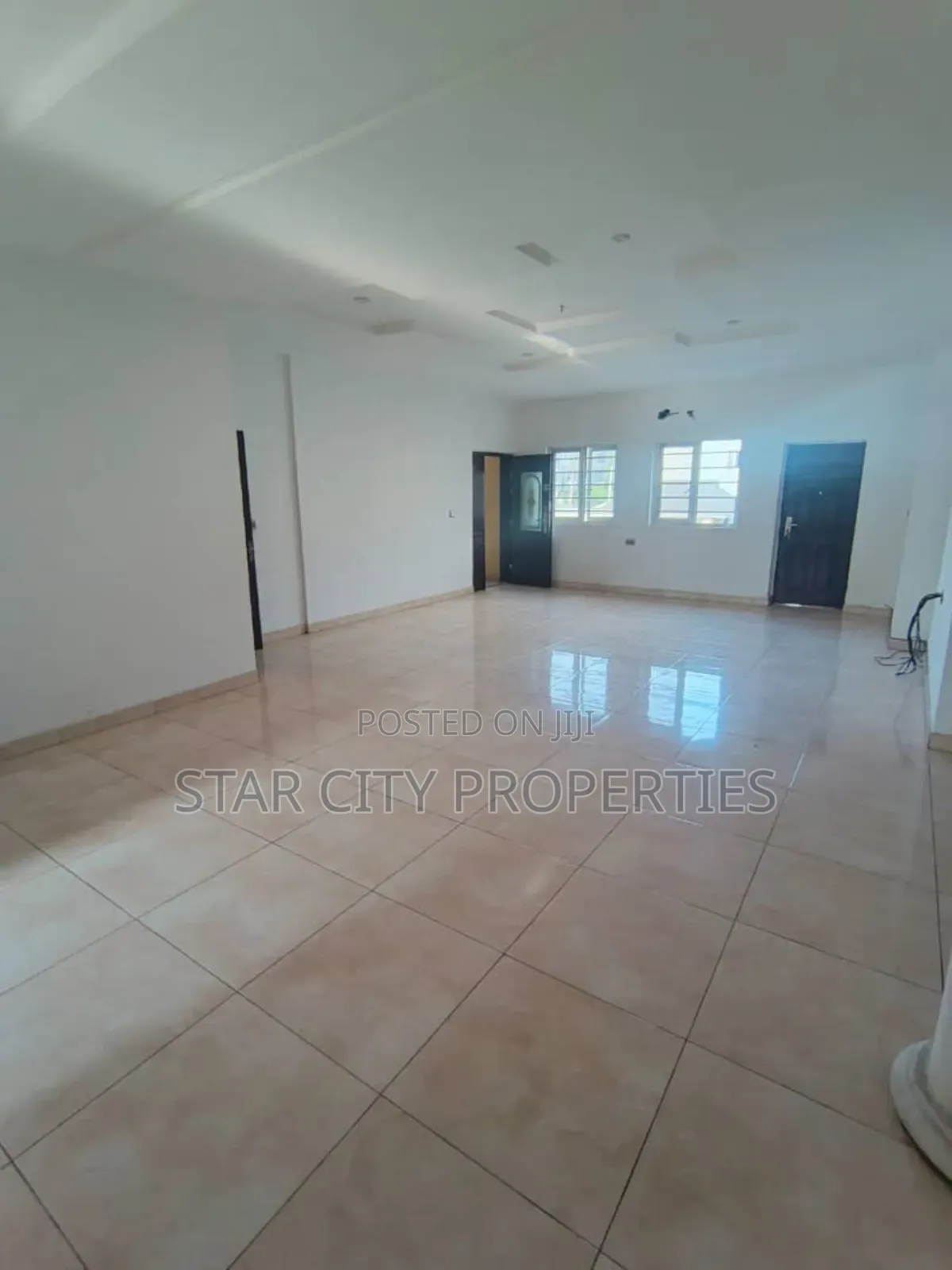 3bdrm Apartment in Gra for rent in Ikeja GRA