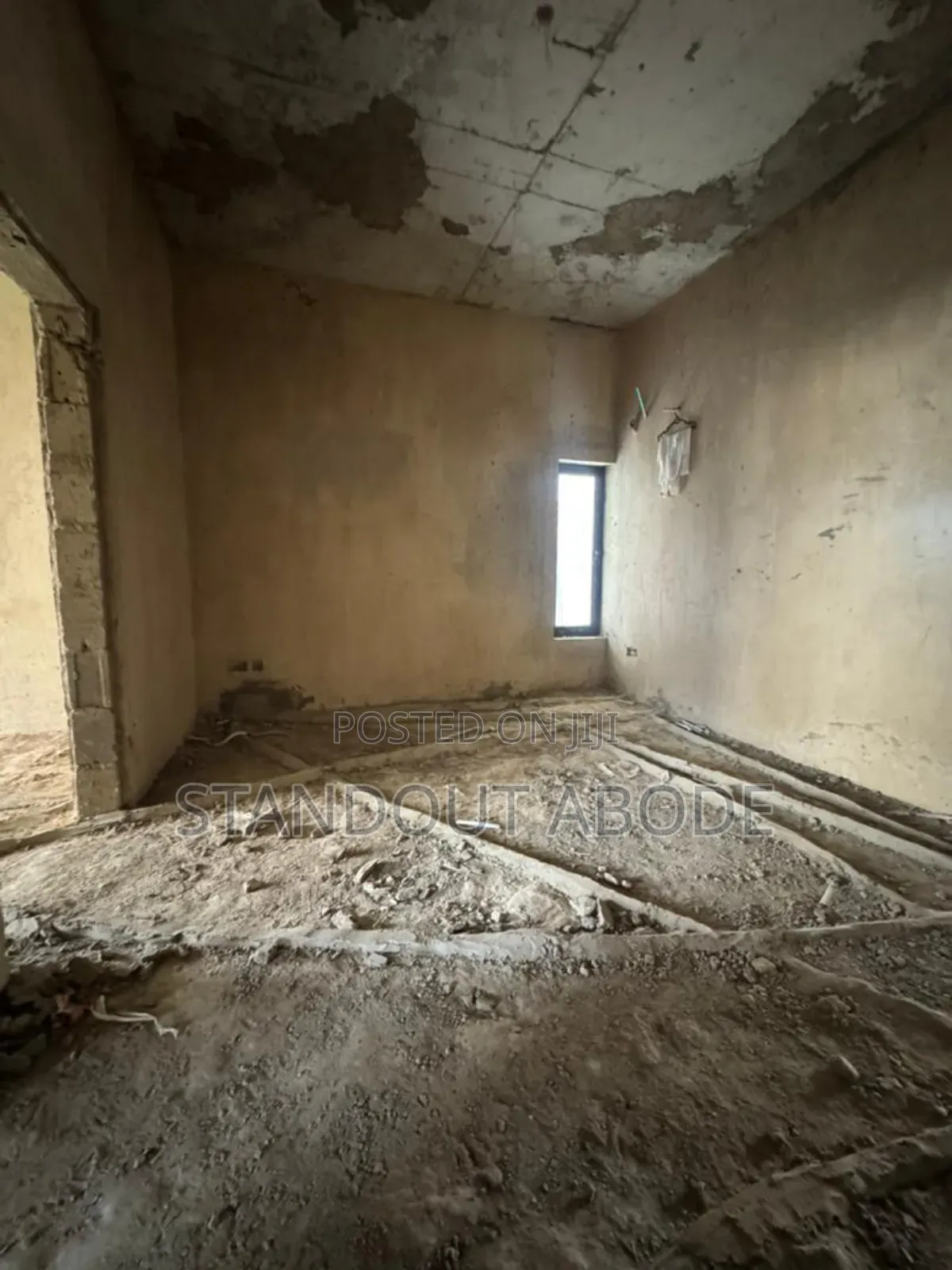2bdrm Apartment in In An Estate, Ikeja GRA for sale in Ikeja GRA