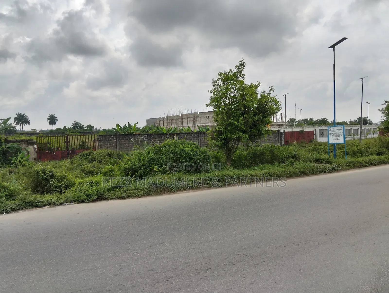 For Sale : Fenced Cofo 16 Plots Obirikwere New Airport , Ph in Port-Harcourt