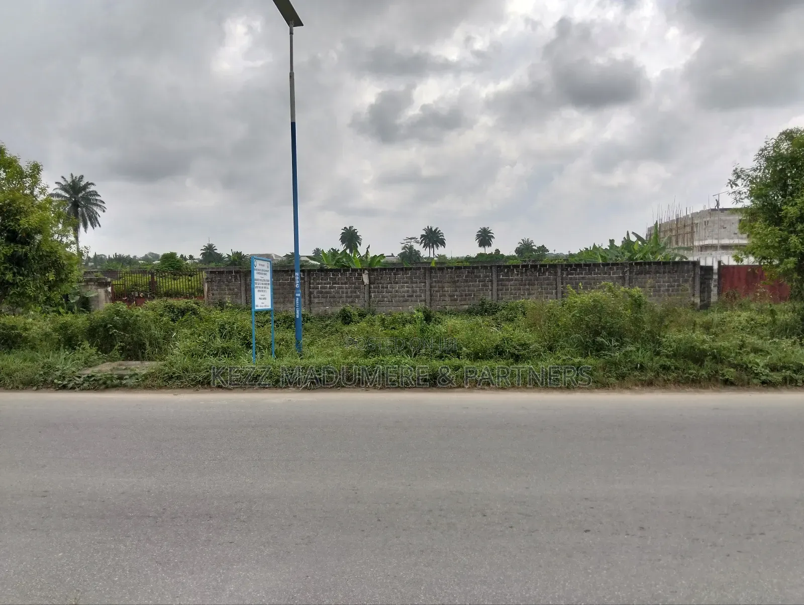 For Sale : Fenced Cofo 16 Plots Obirikwere New Airport , Ph in Port-Harcourt