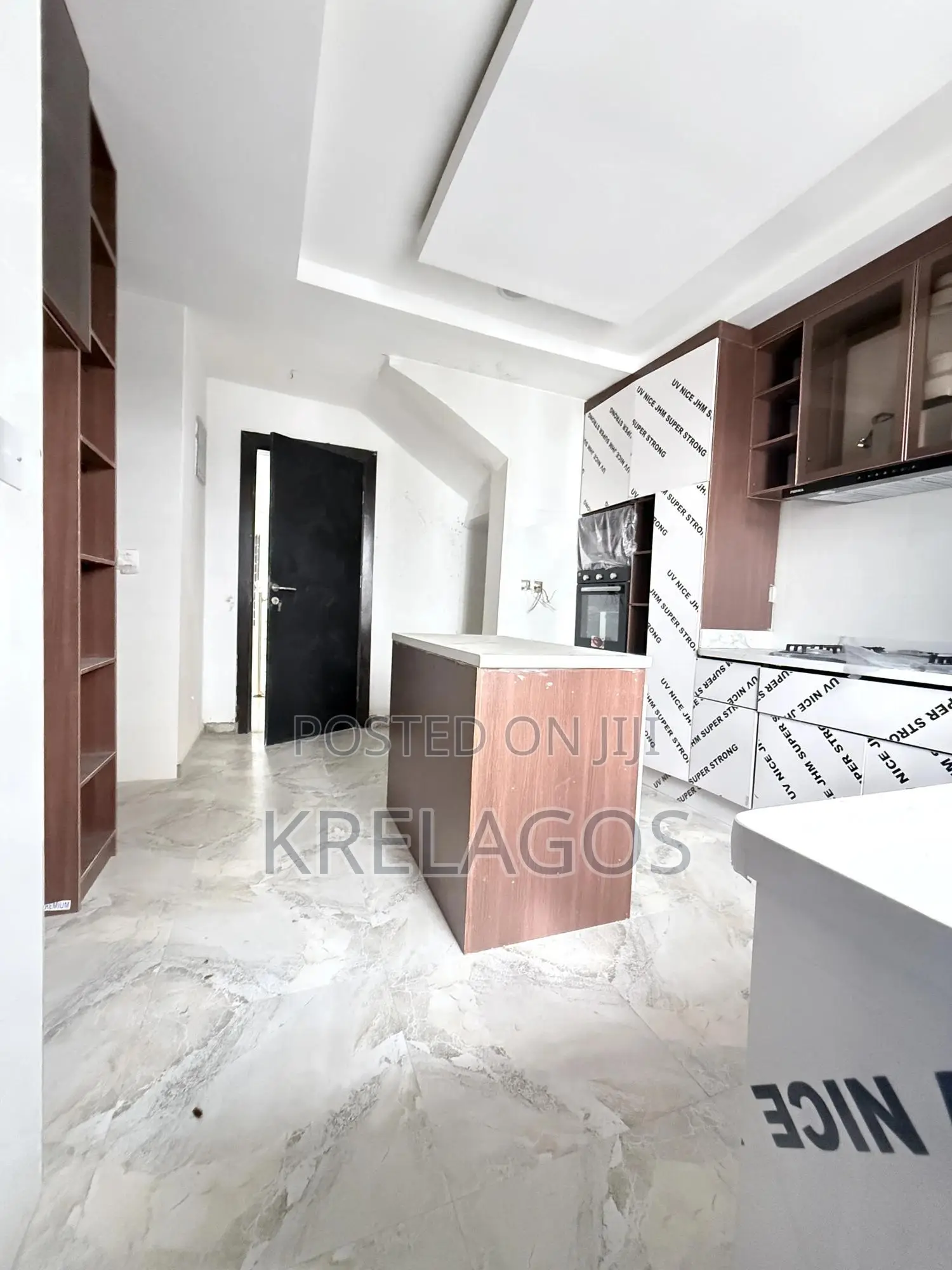4bdrm Duplex in Ikate for sale in Ikate