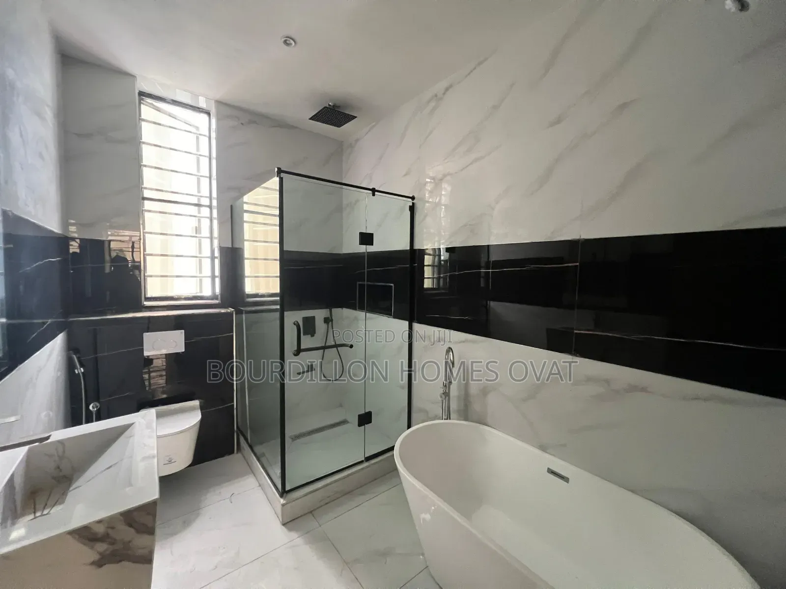 2bdrm Apartment in Lekki Phase 1 for sale in Lekki Phase 1