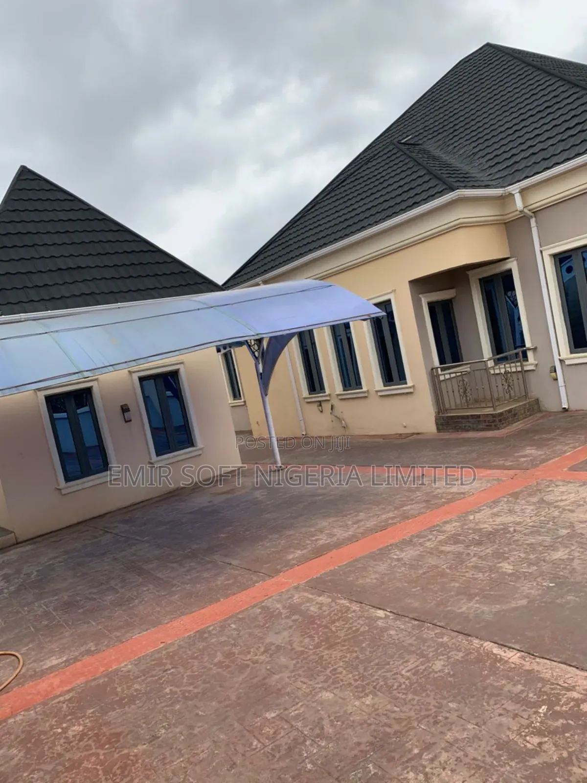 Furnished 4bdrm Bungalow in Ore Ofe Estate, Akala Express for sale in Akala Express