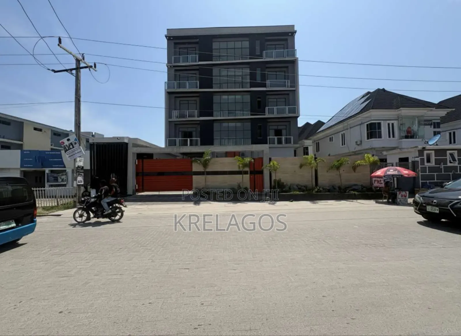 1bdrm Apartment In Orchid, Chevron For Sale in Chevron