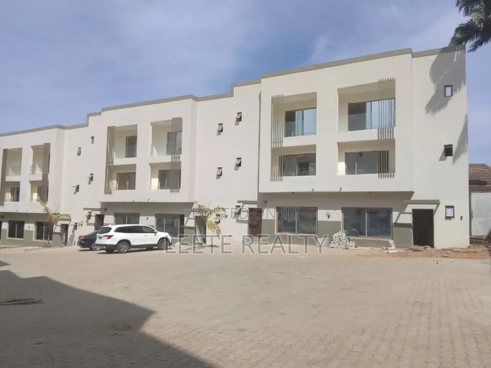 4bdrm Townhouse / Terrace in Maitama for rent in Maitama