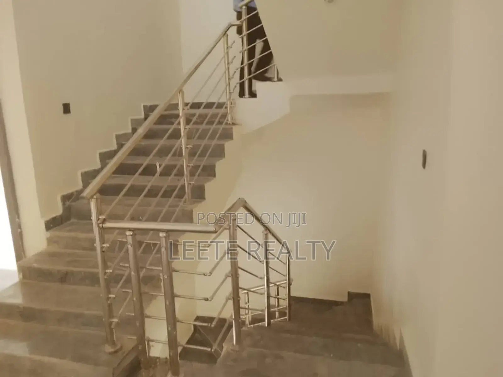 4bdrm Townhouse / Terrace in Maitama for rent in Maitama
